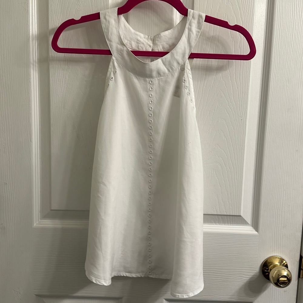 Francesca’s white eyelet-like top women’s NWT